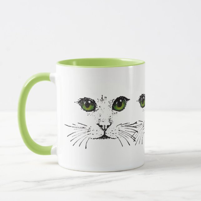 Taza Ilustracion en gato negro enfrenta ojos verdes bri (Izquierda)