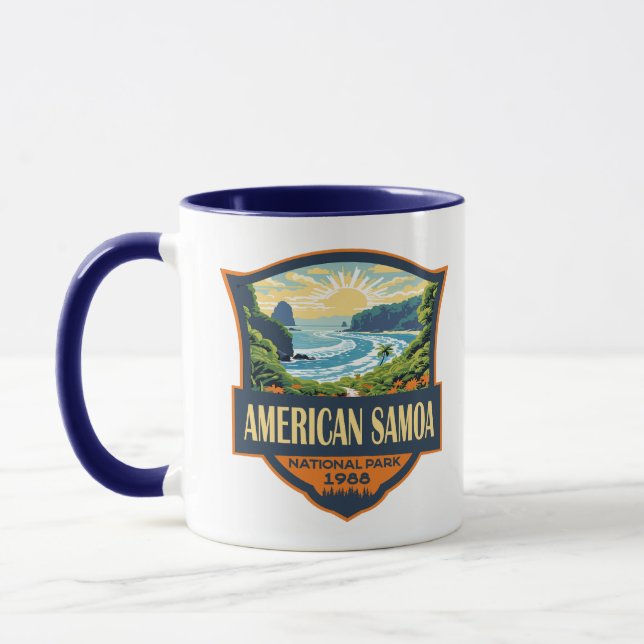 Taza Ilustracion Retro del Parque Nacional de Samoa Ame (Izquierda)