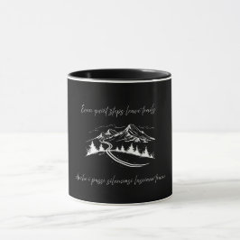 Taza Incluso pasos silenciosos – cita bilingüe minimali