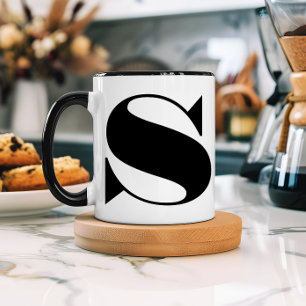 Taza Inicial de Monograma en Blanco y Negro Minimalista