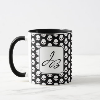 Taza Iniciales de cráneo de creepy