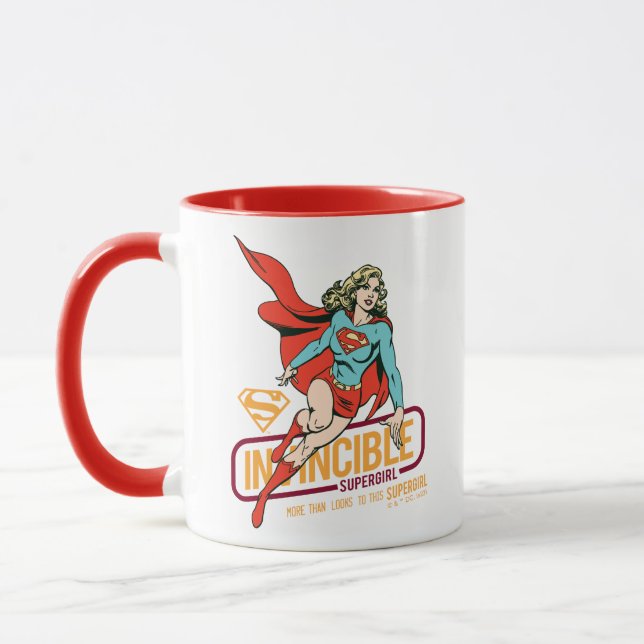 Taza Invincible Supergirl Retro Graphic (Izquierda)