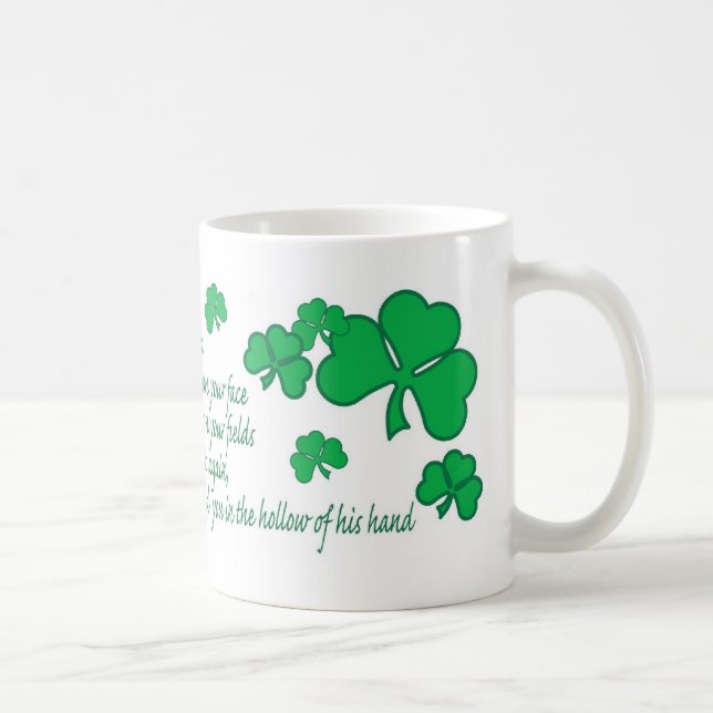 Taza irlandesa del rezo (Derecha)
