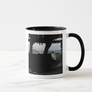 Taza Isla de Farallon del acercamiento de las