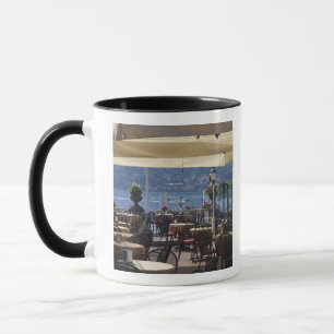 Taza Italia, provincia de Como, Bellagio. Café junto al