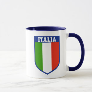 Taza italiana del escudo de la bandera