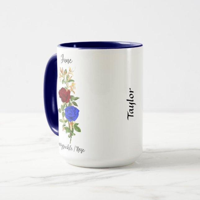 Taza June Birth Flower Honeysuckle y Rosa (Anverso izquierdo)
