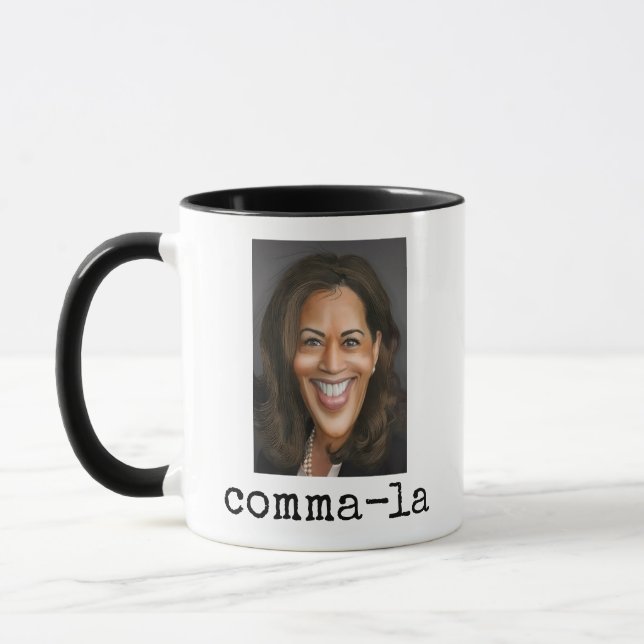 Taza Kamala Harris (Se pronuncia coma-la) (Izquierda)