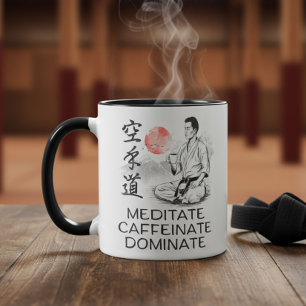 Taza Karate - Medita. Cafféinate. Domina.