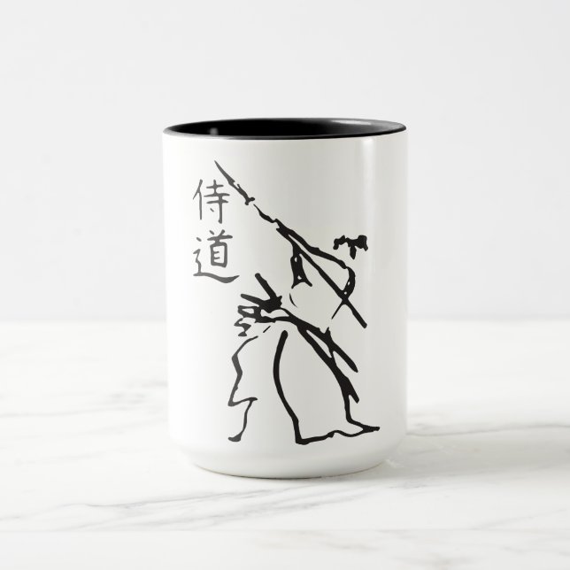 Taza Karate y carácter (Centro)