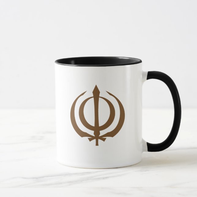 Taza Khanda-Brown (Derecha)