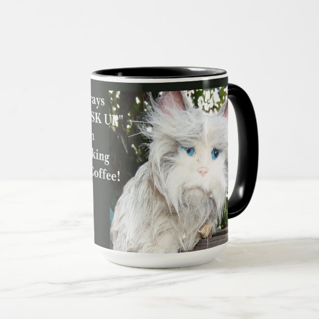TAZA KITTY KRUGER SOBRE MASAJES (Anverso derecho)