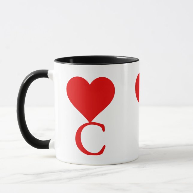 Taza La C inicial con un gran corazón rojo (Izquierda)