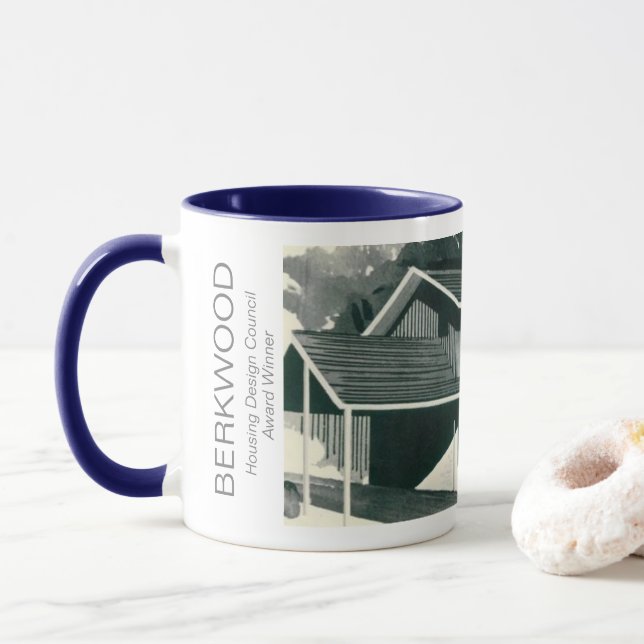 Taza La casa moderna Berkwood de mediados del siglo XX (Con donut)