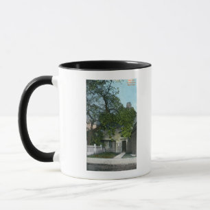 Taza La casa vieja de la bruja, entrada principal