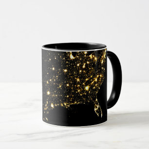 Taza La ciudad de Estados Unidos se ilumina de noche