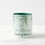 Taza La dama de honor eucalipto verde<br><div class="desc">Un fondo verde y blanco acuático. Decorado con vegetación eucaliptus y helechos de bosque. Con el texto: ¿Serás mi dama de honor o dama de honor?</div>