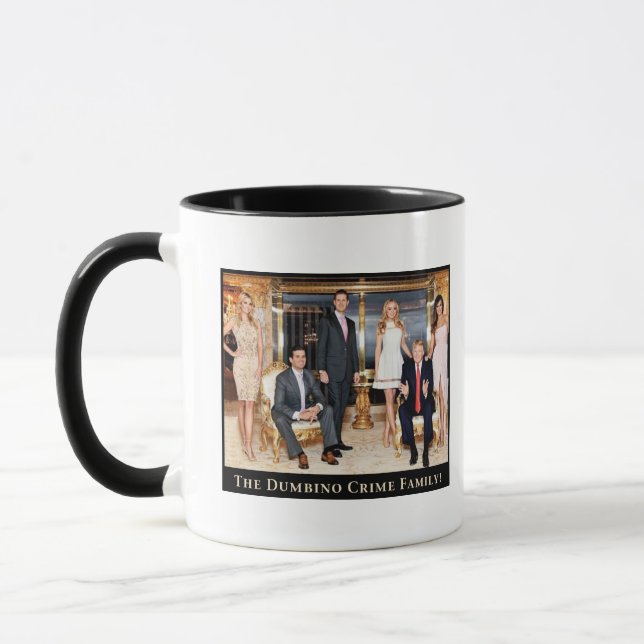 Taza ¡La familia del crimen de Dumbino! Republicano - M (Izquierda)