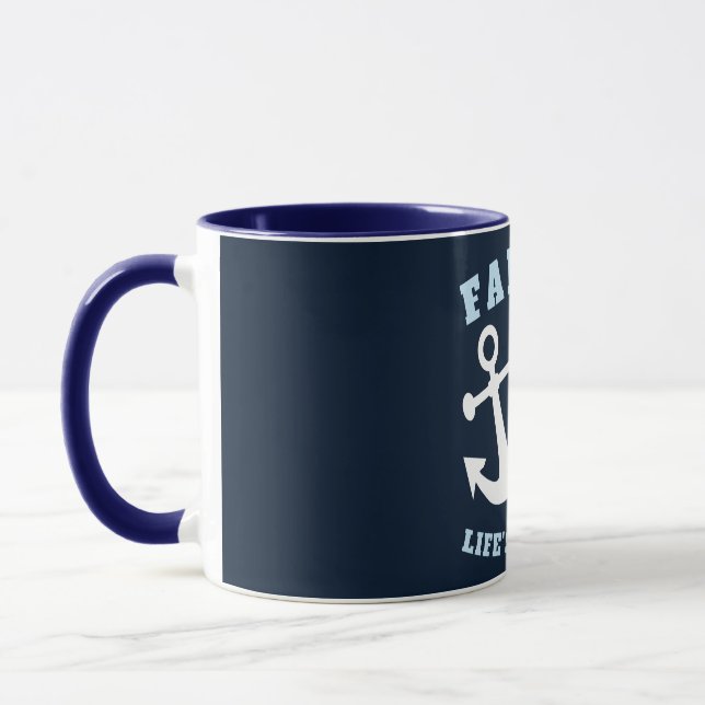 Taza La familia es el ancla que nos sostiene a través d (Izquierda)