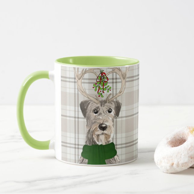 Taza La festividad del lobo irlandés del perro Lover (Con donut)
