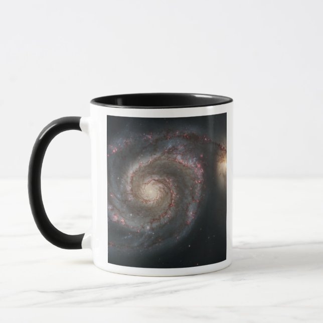 Taza La galaxia de remolinos (M51) y la galaxia conexa (Izquierda)