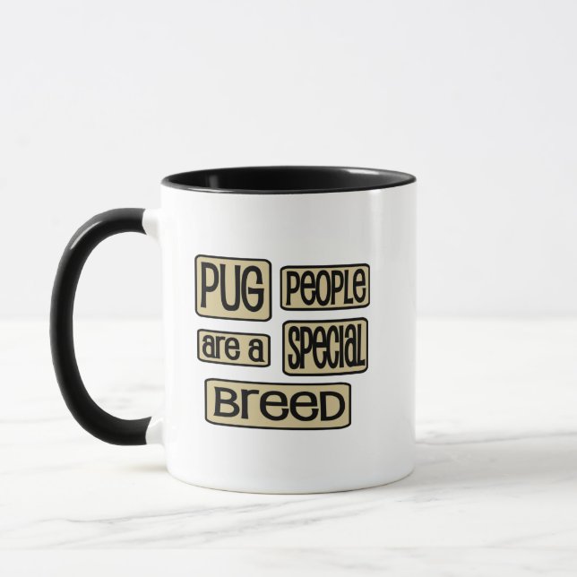 Taza La gente de Pug es un perro gracioso de raza espec (Izquierda)
