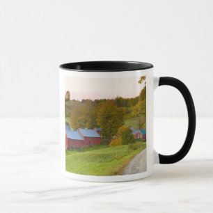 Taza La granja Jenne en Woodstock, Vermont. Otoño.