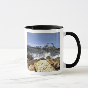 Taza La nave de asalto de carros anfibios USS Kearsarge