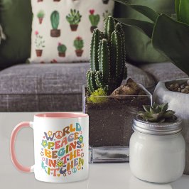 Taza La paz mundial comienza en la cocina, Flores retro