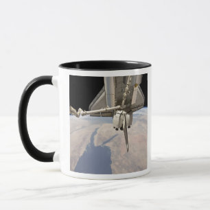 Taza La sección en popa del transbordador espacial