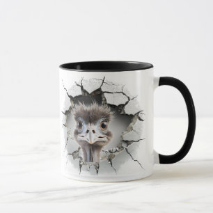 Taza La UEM dentro de una pared rota