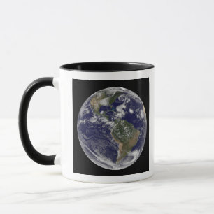 Taza La vista de la tierra llena y cuatro asaltan