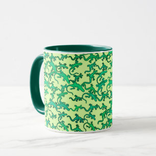 Taza lagartos verdes sobre un fondo verde limo