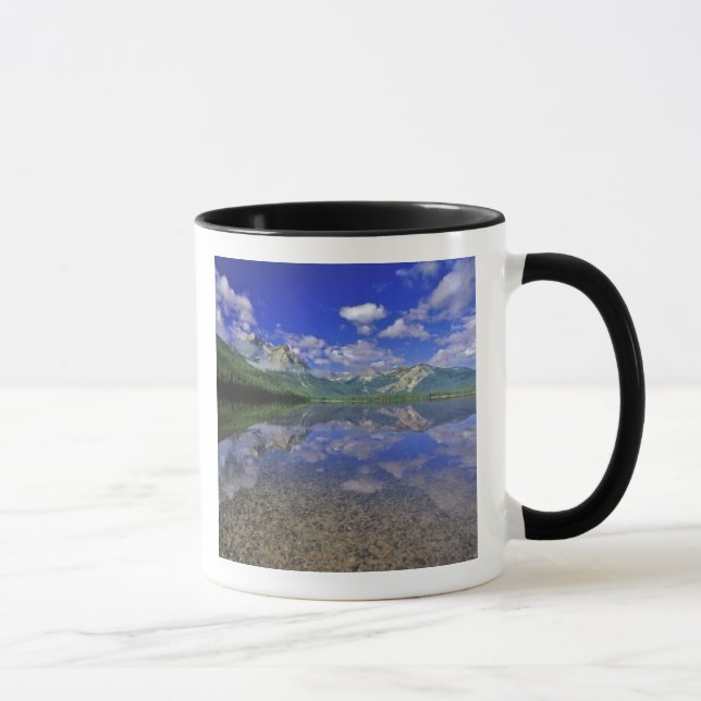 Taza Lago Stanley en las montañas Sawtooth de Idaho (Derecha)