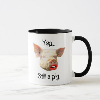Taza Lápiz labial en un cerdo
