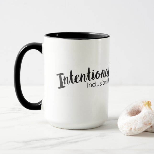 Taza larga intencional de Inclusionist (Con donut)