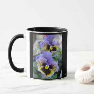 Taza Large Purple Pansies Mug 11 oz