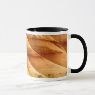 Taza Las colinas pintadas en los lechos fósiles de John