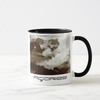 Taza Las fuentes termales de Azores (Furnas) asaltan