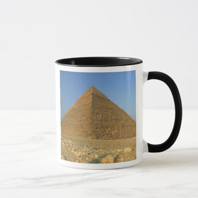 Taza Las pirámides de Giza, que son casi 5000 (Derecha)