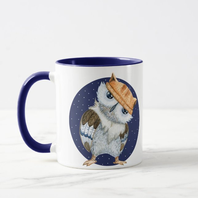 Taza Lechuza cuta en Gorra (Izquierda)