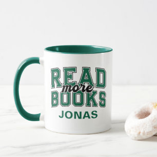 Taza Lee Más Libros Lectores de Green Varsity Bookworm