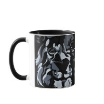 León blanco y negro