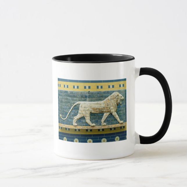Taza León que representa Ishtar (Derecha)
