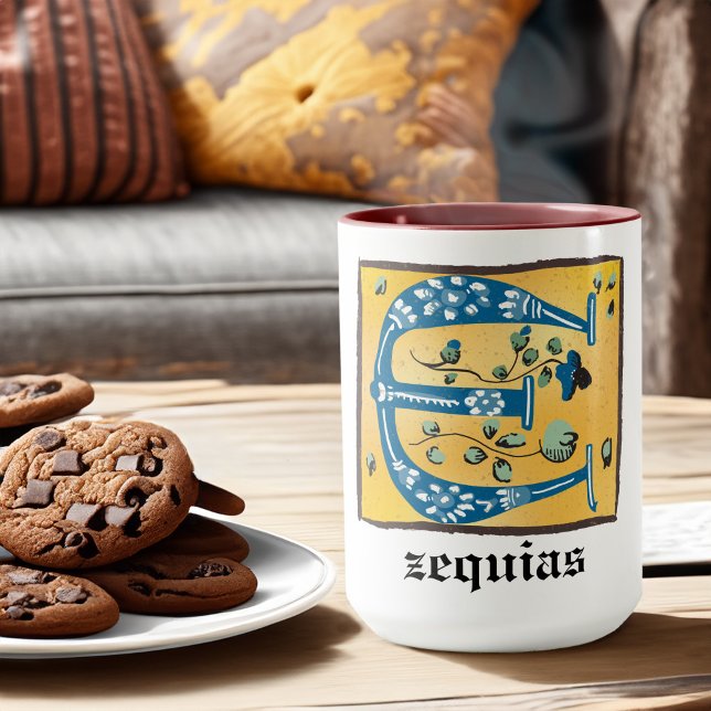 Taza Letra medieval floral iluminada monograma E (Subido por el creador)