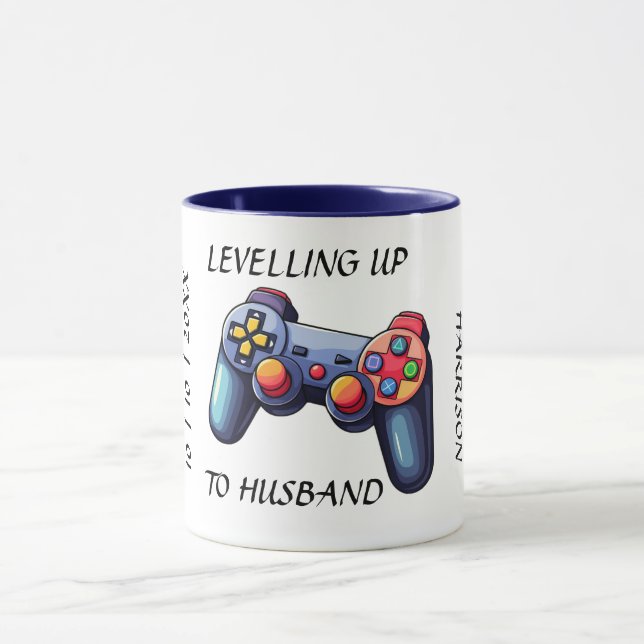 Taza Levantando el regalo de recién casados para esposo (Centro)