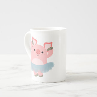 Taza linda de la porcelana de hueso del cerdo de
