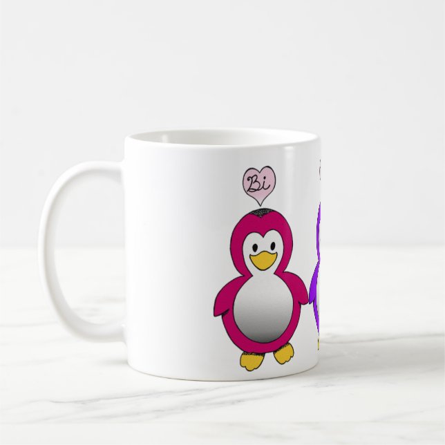Taza linda de los pingüinos del amor del BI del (Izquierda)