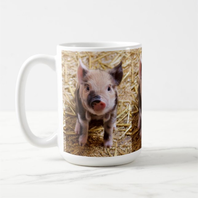 Taza linda del cerdo del animal del campo del (Izquierda)