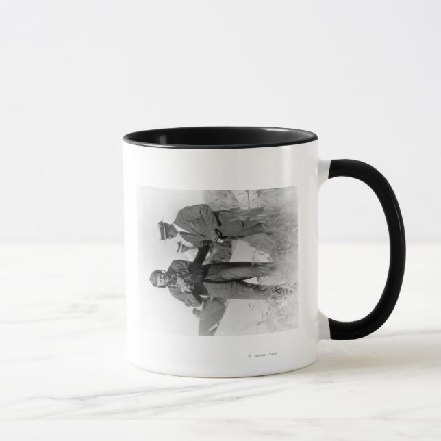 Taza Lindbergh y Wright con un avión naufragado (Derecha)